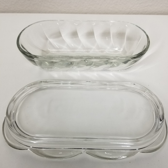Anchor Hocking Clear 1/4lb Covered Butter Dish Scallop Base Butter Keeper - Picture 5 of 10